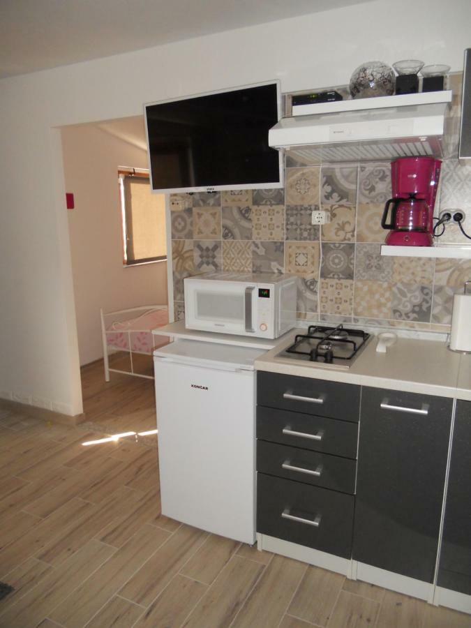 Apartment Guste Шибеник Екстер'єр фото